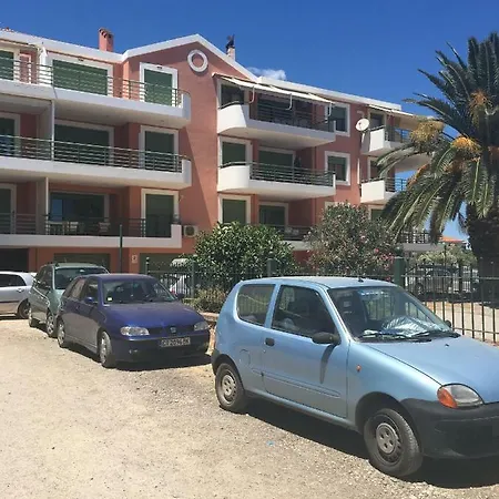 Paralio Astros דירה